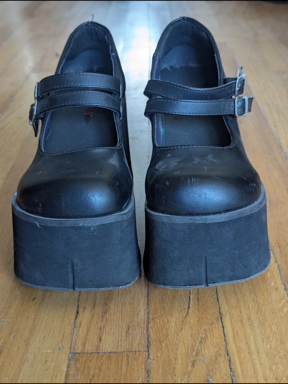Demonia item description